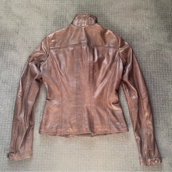 Danier Leather Jacket - Picture 5 of 7